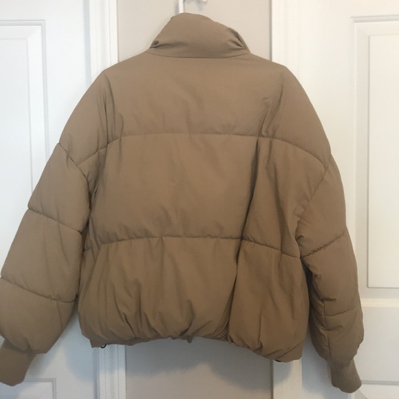 Zara trendy tan puffer jacket - Picture 8 of 9